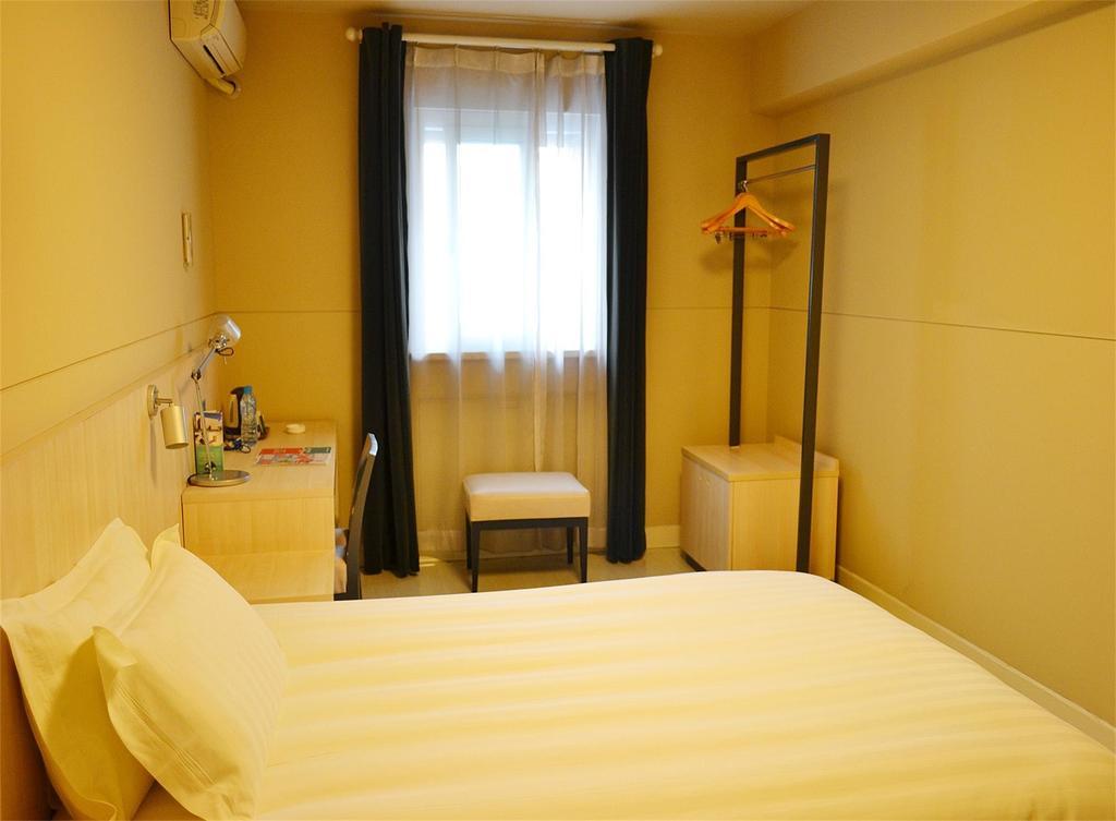 Jinjiang Inn - Shanghai Xinsong Road חדר תמונה